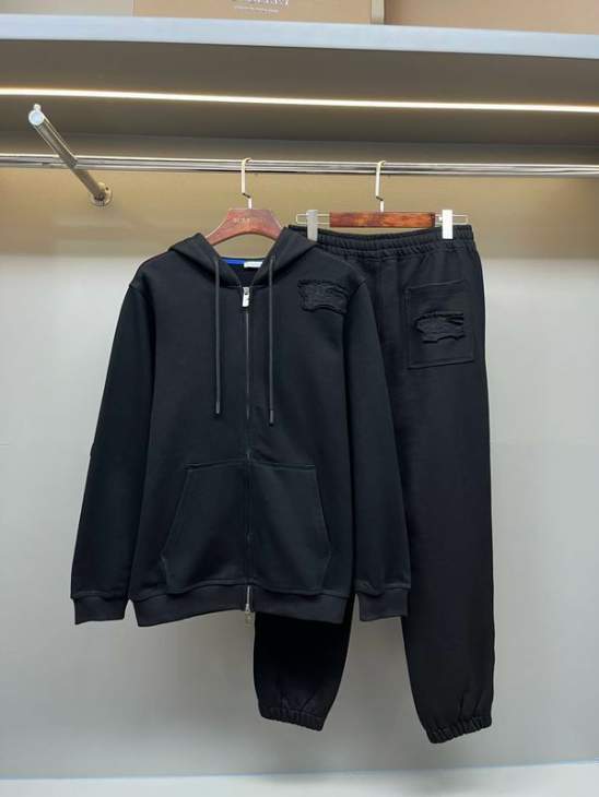 Picture of Burberry Sweater Suits _SKUBurberryS-2XLaztx8687869437835